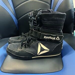 Reebok Boxing Shoes size 9 black and white